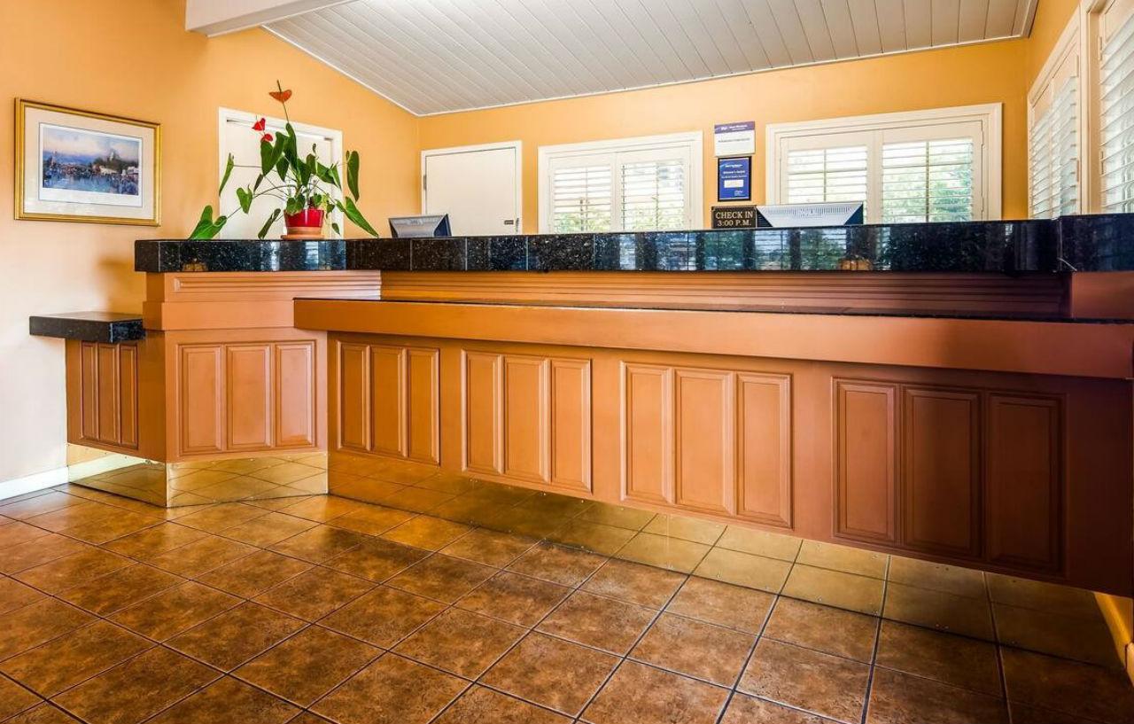Best Western Golden Key Auburn Exterior foto